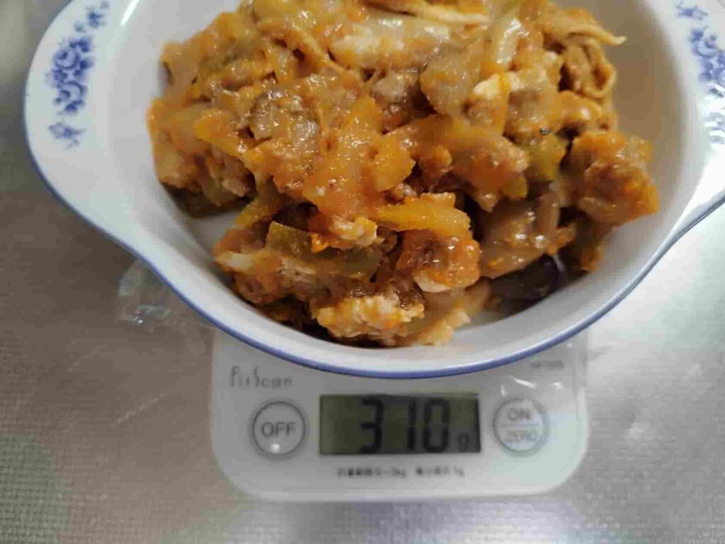 主菜２：豚肉と玉ねぎのケチャップ炒め２